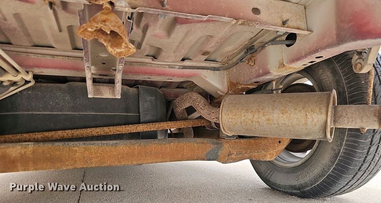 image for item EH8888 1999 Ford Windstar LX van