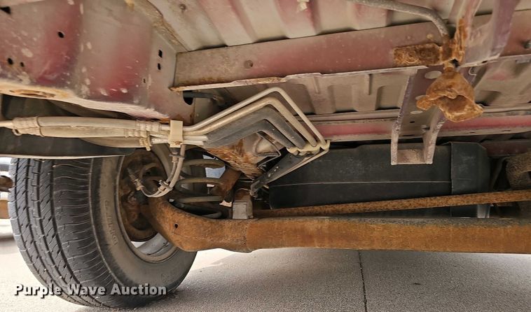 image for item EH8888 1999 Ford Windstar LX van