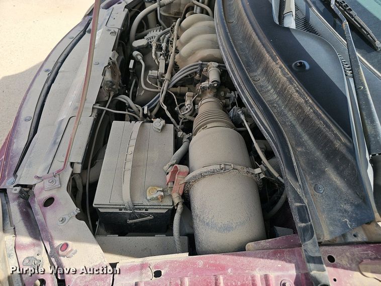 image for item EH8888 1999 Ford Windstar LX van