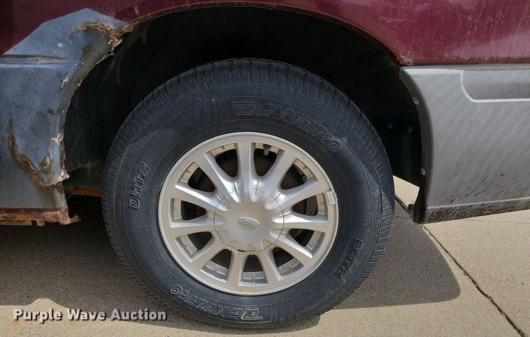 image for item EH8888 1999 Ford Windstar LX van