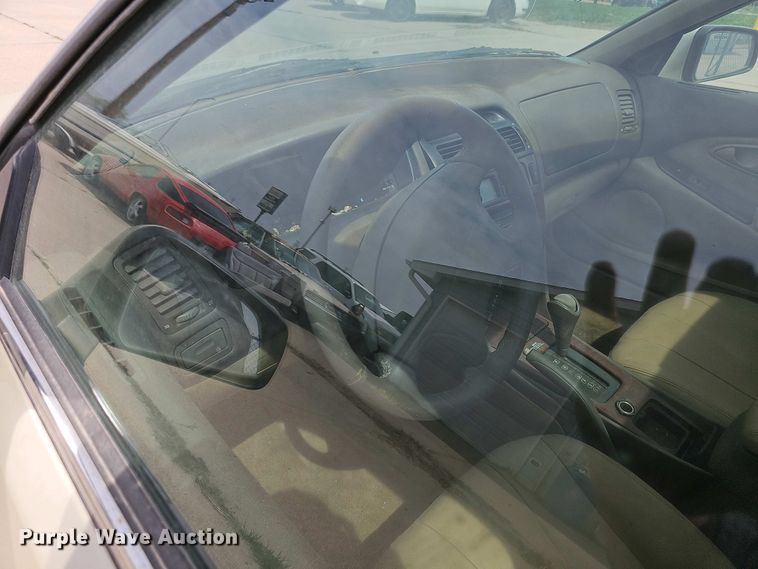 image for item EH8889 2000 Mitsubishi Diamante LS 