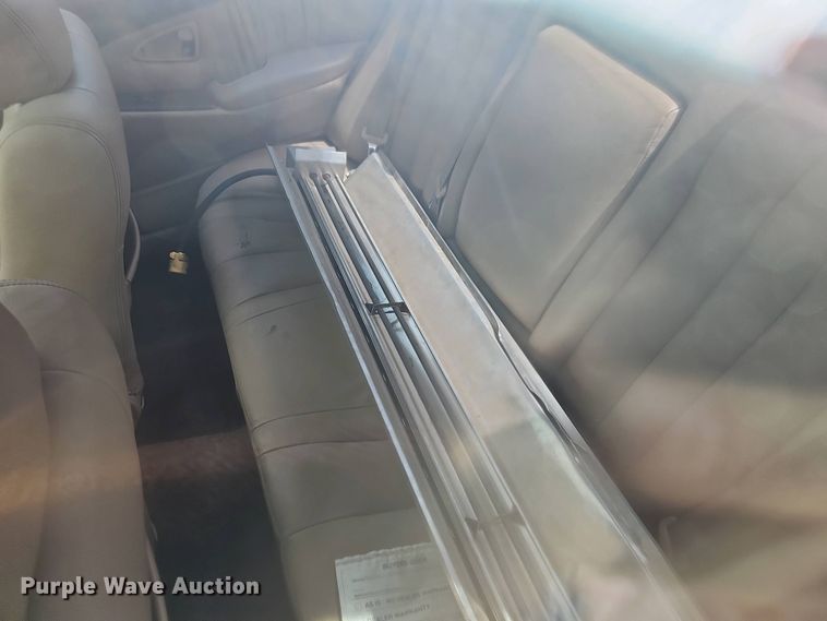 image for item EH8889 2000 Mitsubishi Diamante LS 