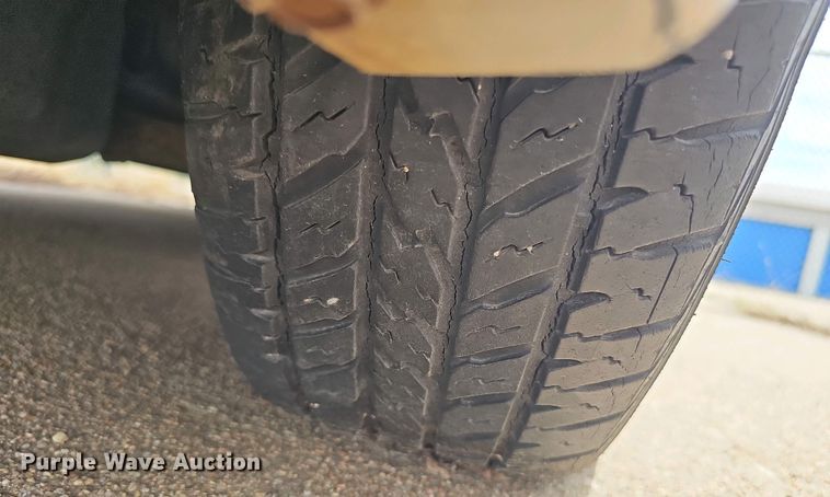 image for item EH8889 2000 Mitsubishi Diamante LS 