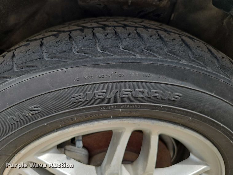 image for item EH8889 2000 Mitsubishi Diamante LS 