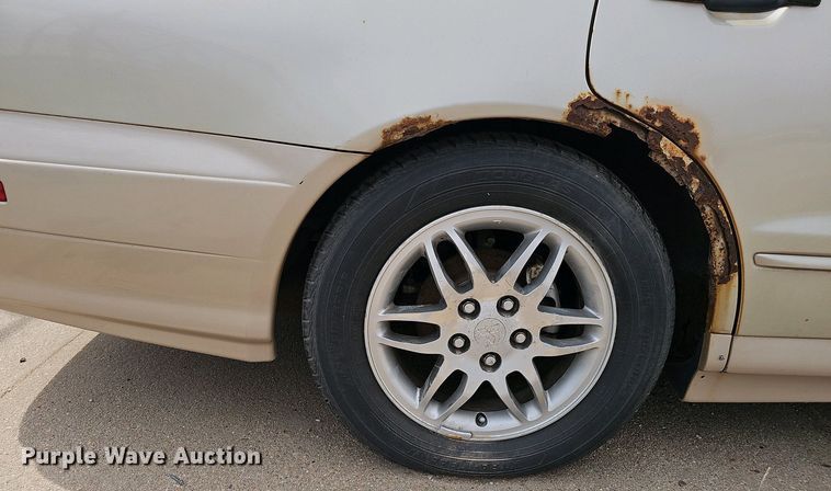 image for item EH8889 2000 Mitsubishi Diamante LS 