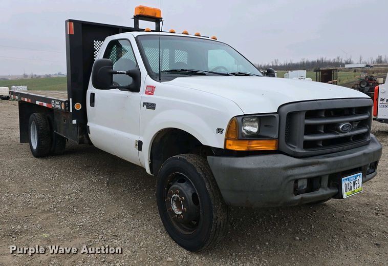 image for item EH8890 1999 Ford F450 Super Duty  flatbed truck