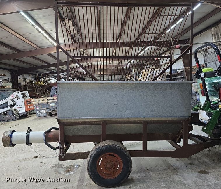 image for item EH8894 Silt sock builder