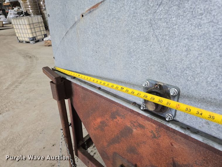 image for item EH8894 Silt sock builder