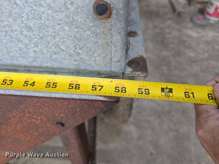 image for item EH8894 Silt sock builder