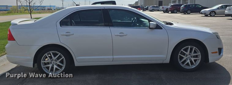 image for item EH8895 2012 Ford Fusion SEL 