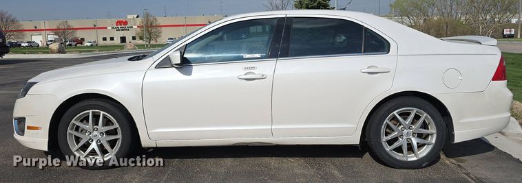image for item EH8895 2012 Ford Fusion SEL 