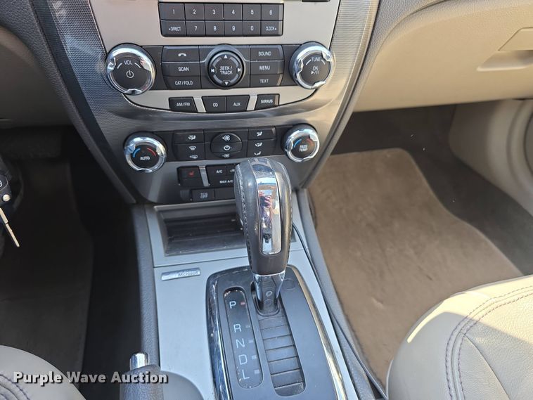 image for item EH8895 2012 Ford Fusion SEL 