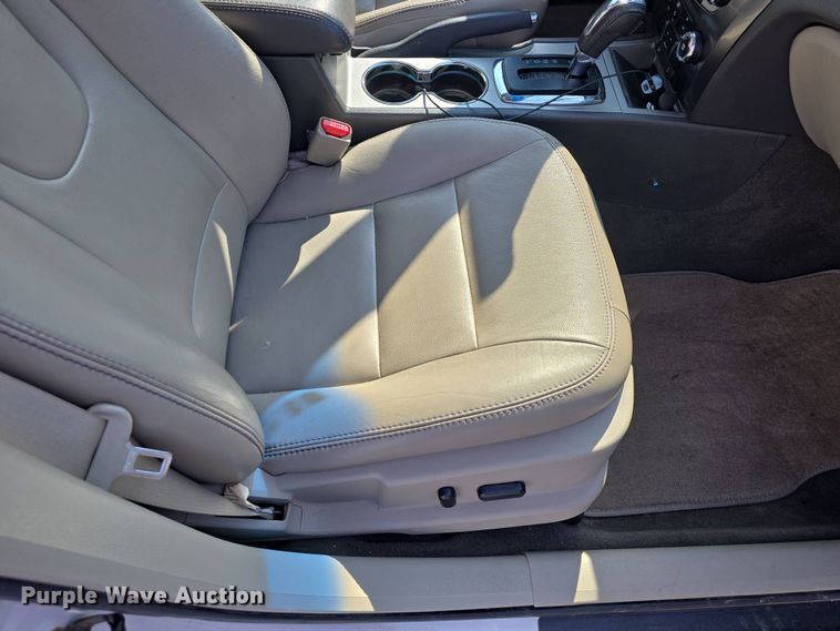 image for item EH8895 2012 Ford Fusion SEL 