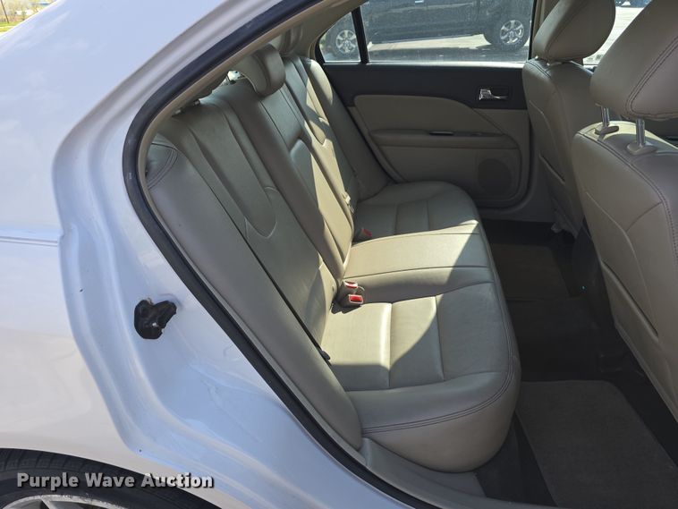 image for item EH8895 2012 Ford Fusion SEL 