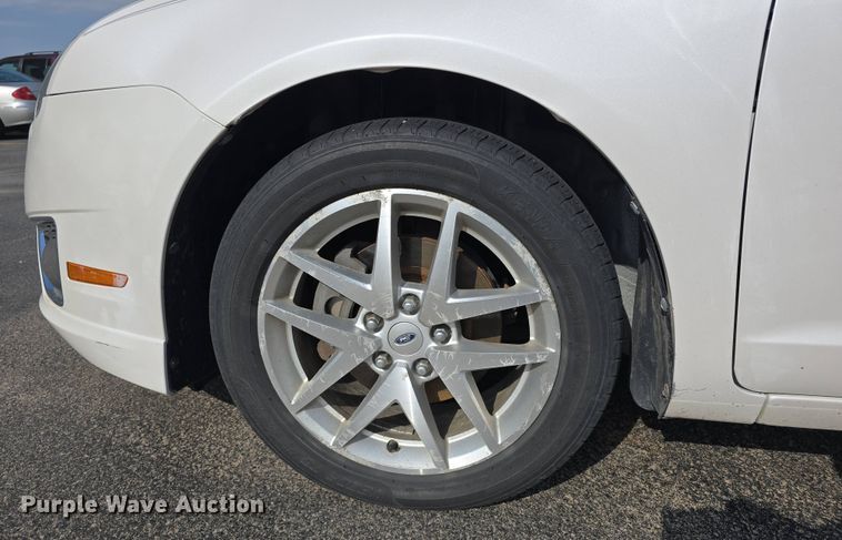 image for item EH8895 2012 Ford Fusion SEL 