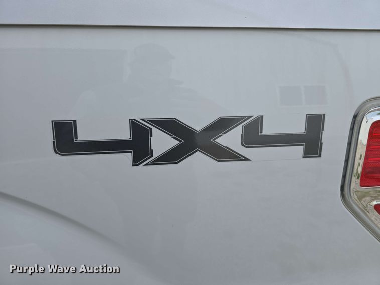 image for item EH8898 2010 Ford F150 SuperCab pickup truck