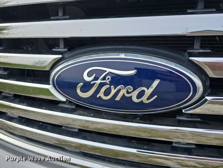 image for item EH8898 2010 Ford F150 SuperCab pickup truck