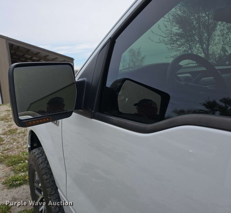 image for item EH8898 2010 Ford F150 SuperCab pickup truck