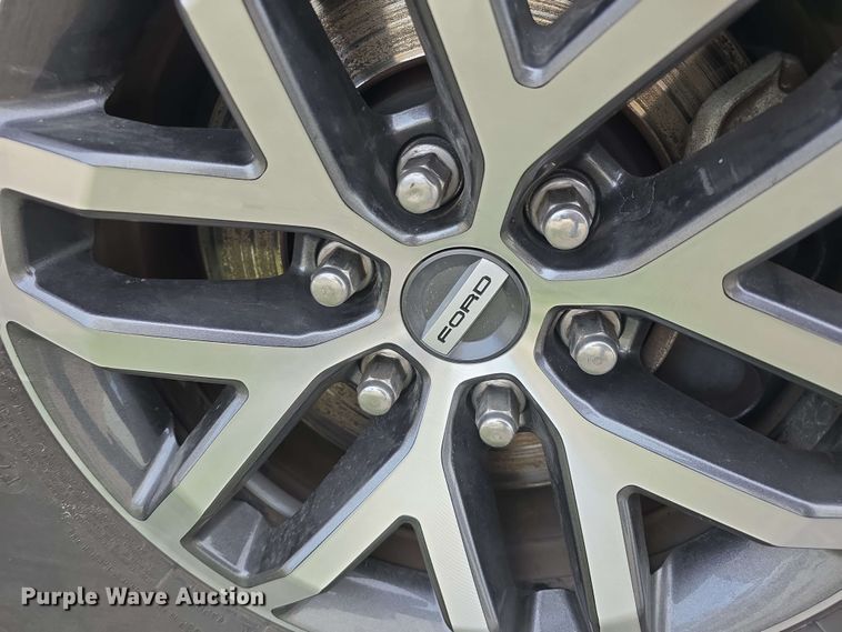 image for item EH8898 2010 Ford F150 SuperCab pickup truck