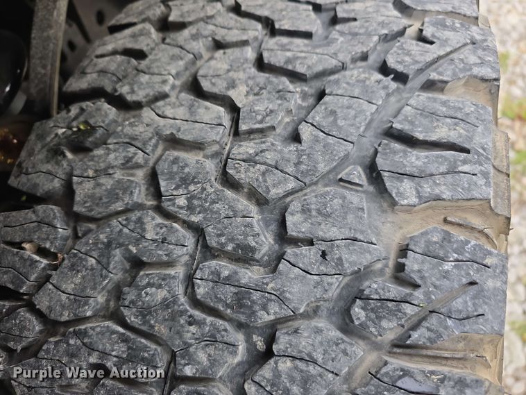 image for item EH8898 2010 Ford F150 SuperCab pickup truck