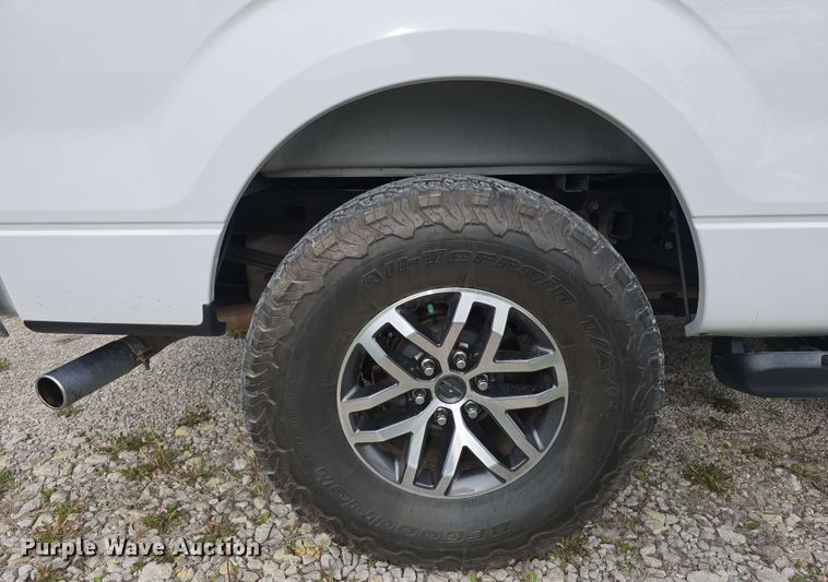 image for item EH8898 2010 Ford F150 SuperCab pickup truck