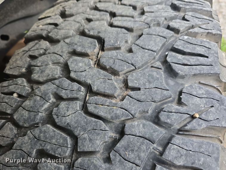 image for item EH8898 2010 Ford F150 SuperCab pickup truck