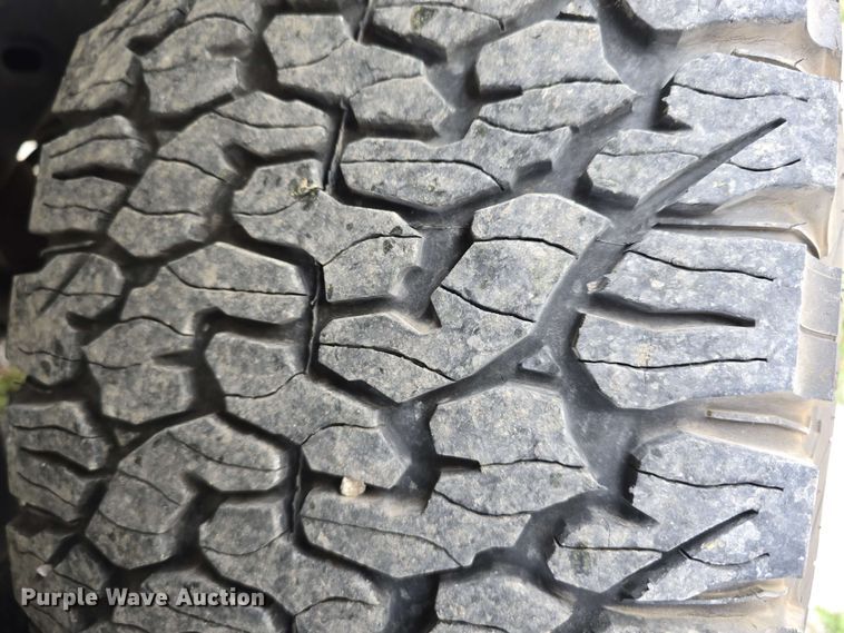 image for item EH8898 2010 Ford F150 SuperCab pickup truck