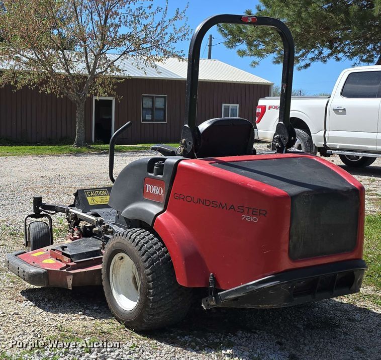 image for item EH8916 Toro Groundsmaster 7210 ZTR lawn mower
