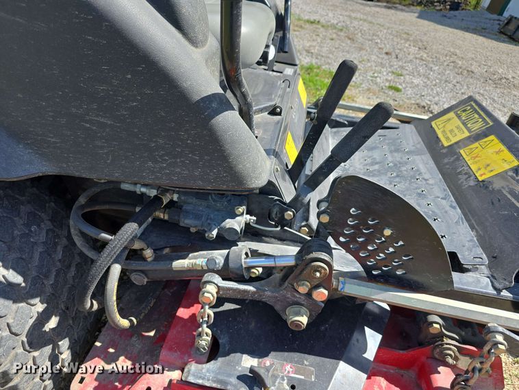 image for item EH8916 Toro Groundsmaster 7210 ZTR lawn mower