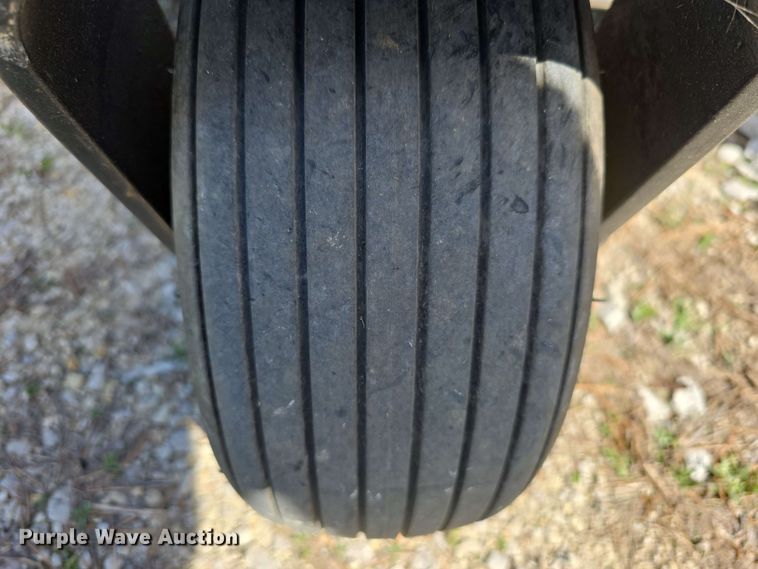 image for item EH8916 Toro Groundsmaster 7210 ZTR lawn mower