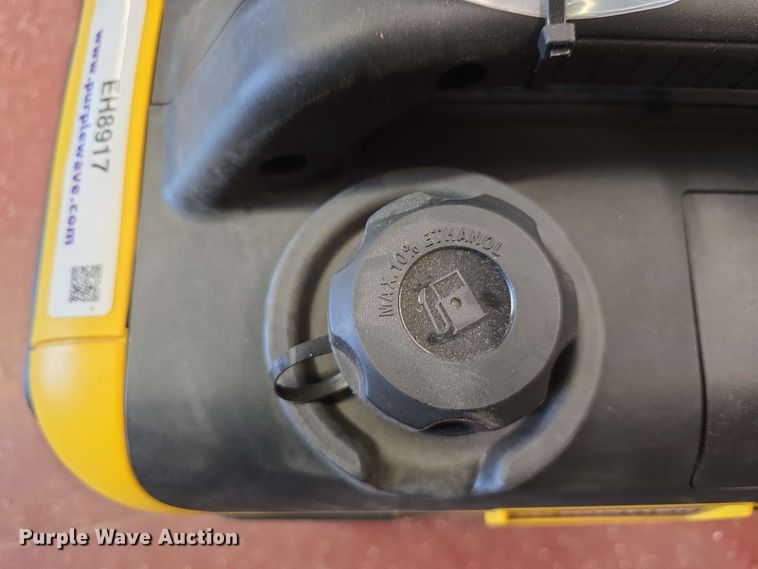 image for item EH8917 Hustler HIG2200 generator