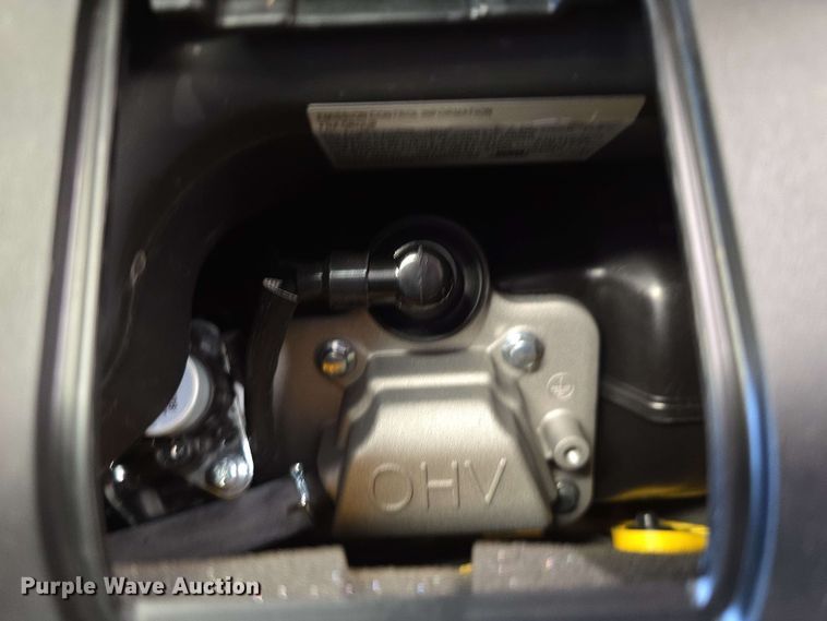 image for item EH8917 Hustler HIG2200 generator