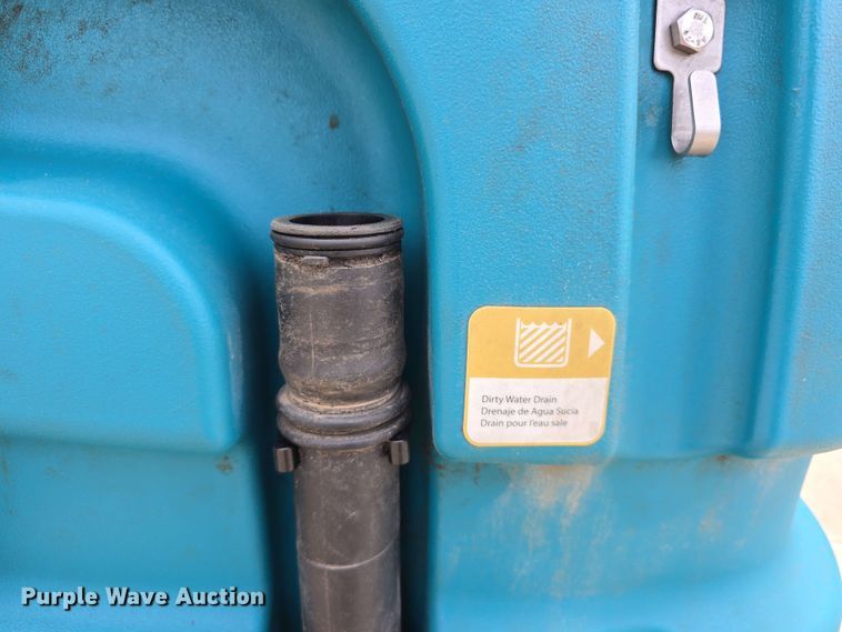 image for item EH8930 2019 Tennant T7AMR floor scrubber