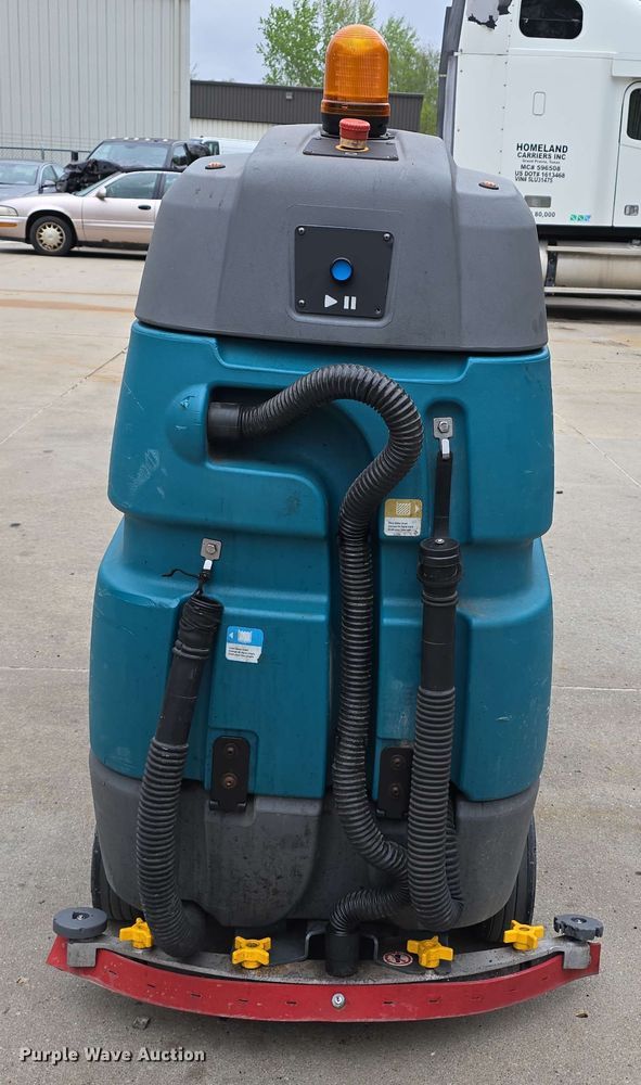 image for item EH8931 2020 Tennant T7AMR floor scrubber