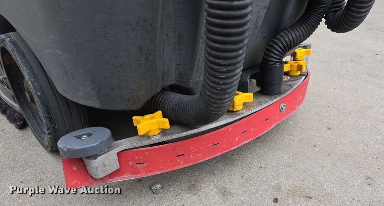 image for item EH8931 2020 Tennant T7AMR floor scrubber