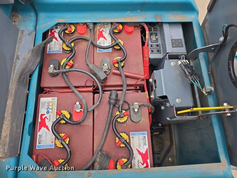 image for item EH8931 2020 Tennant T7AMR floor scrubber