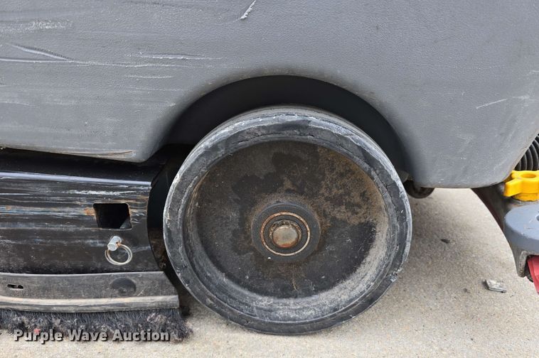 image for item EH8931 2020 Tennant T7AMR floor scrubber