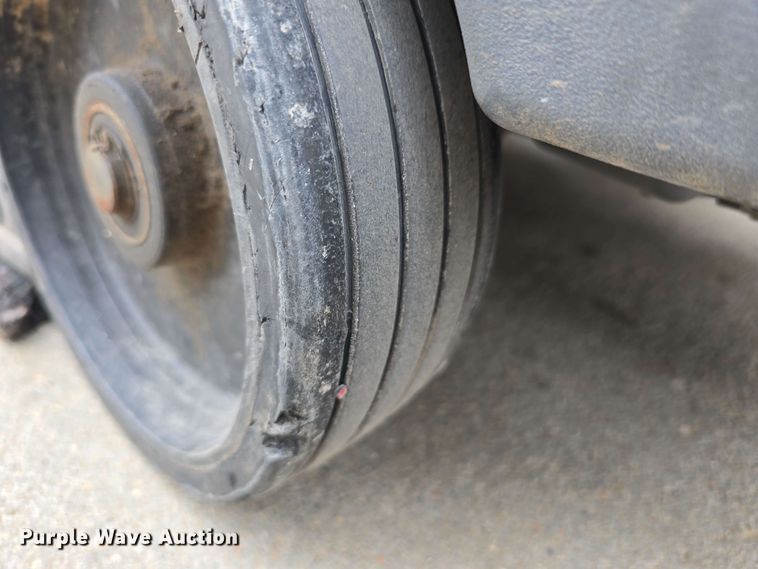 image for item EH8931 2020 Tennant T7AMR floor scrubber