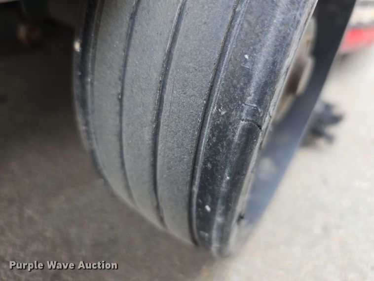 image for item EH8931 2020 Tennant T7AMR floor scrubber