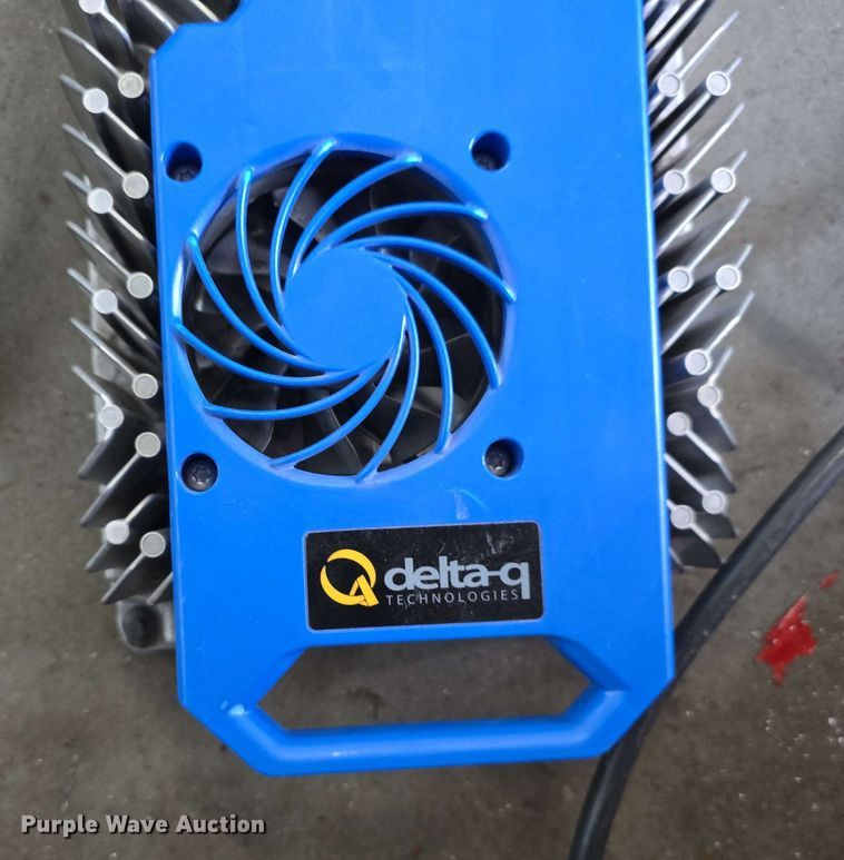 image for item EH8931 2020 Tennant T7AMR floor scrubber