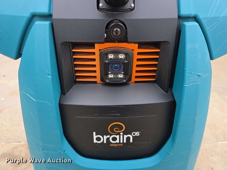 image for item EH8932 2019 Tennant T7AMR floor scrubber