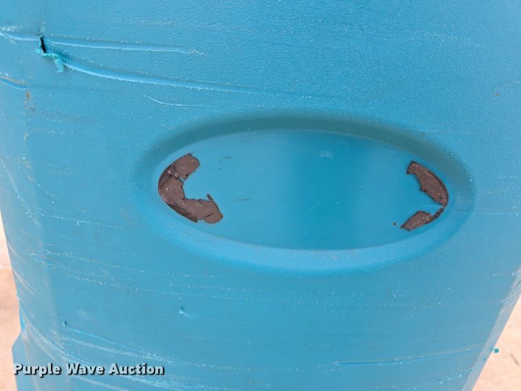 image for item EH8932 2019 Tennant T7AMR floor scrubber