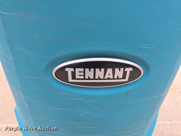 image for item EH8933 2019 Tennant T7AMR floor scrubber