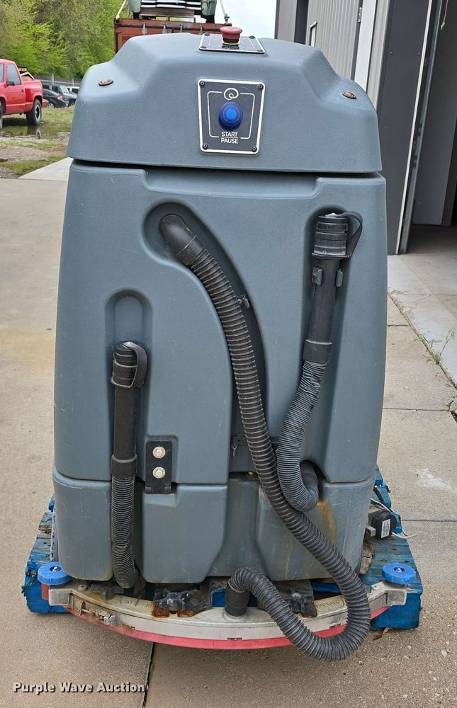 image for item EH8935 ICE BE-MK2-RS26 floor scrubber