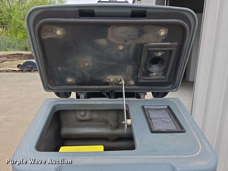 image for item EH8935 ICE BE-MK2-RS26 floor scrubber