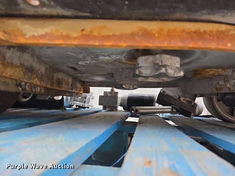 image for item EH8935 ICE BE-MK2-RS26 floor scrubber