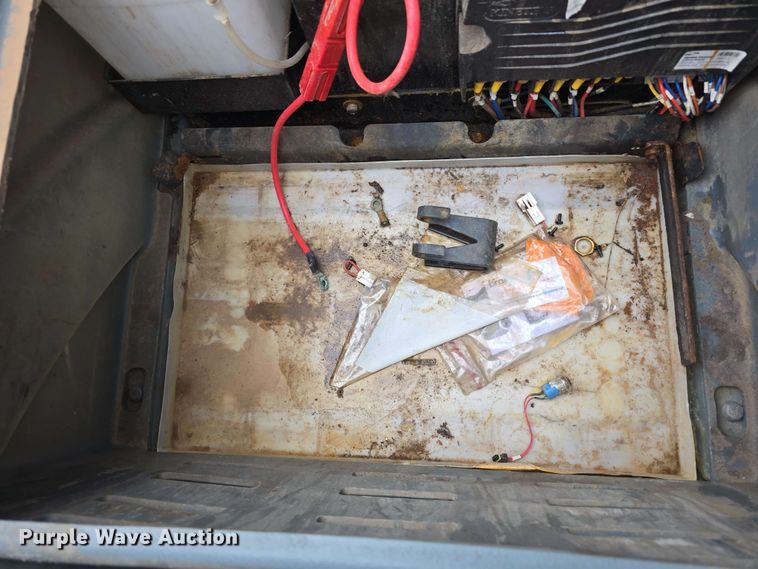 image for item EH8935 ICE BE-MK2-RS26 floor scrubber