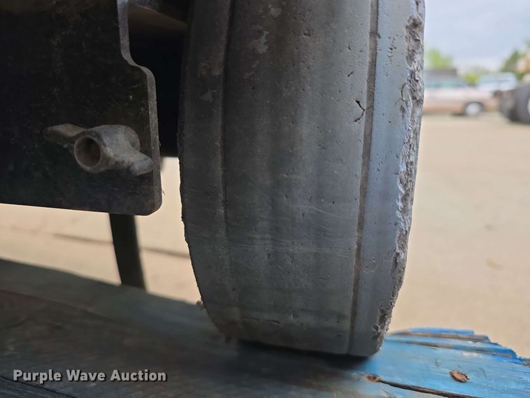 image for item EH8935 ICE BE-MK2-RS26 floor scrubber