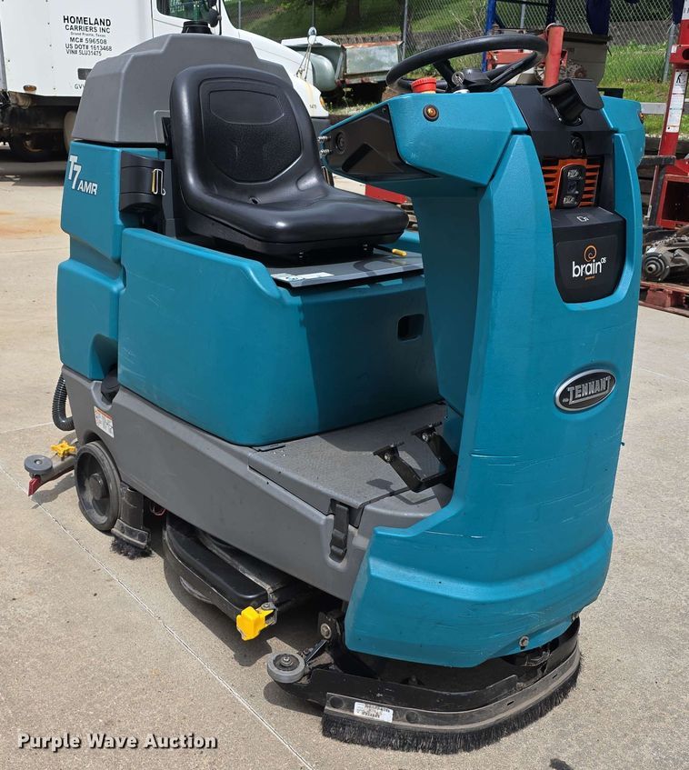 image for item EH8936 2019 Tennant T7AMR floor scrubber
