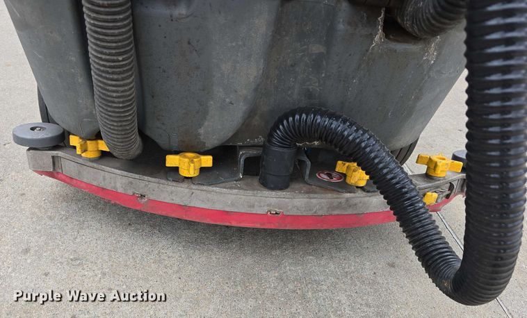 image for item EH8936 2019 Tennant T7AMR floor scrubber